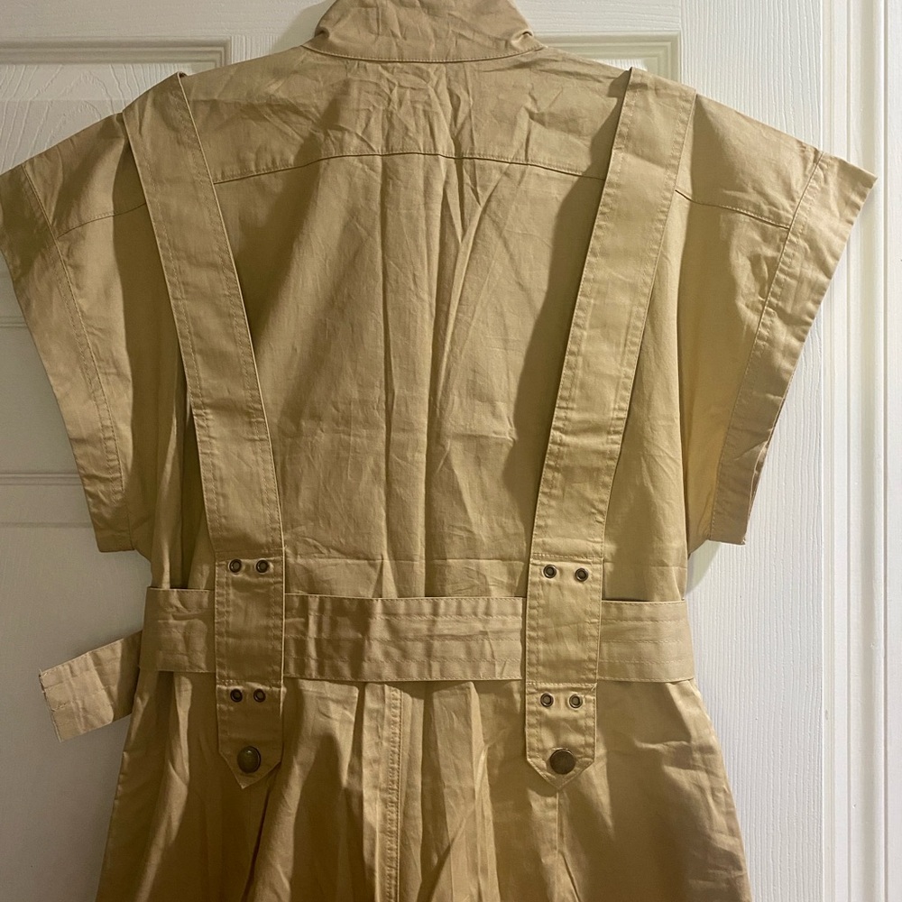 L'ATISTE Khaki Button-Up Jumpsuit - Picture 5 of 6